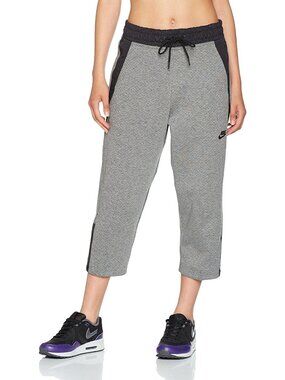 Nike Womens Tech Fleece Sneaker Capri Pants